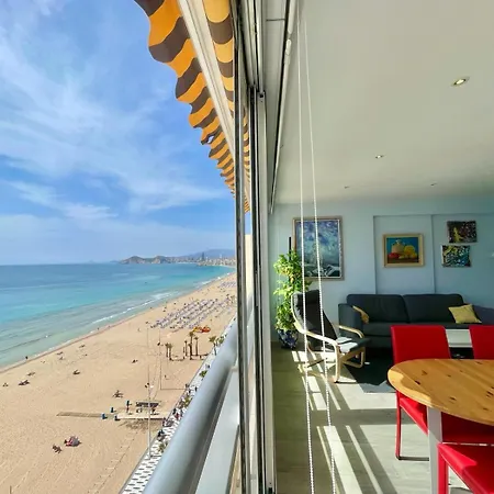 Carolina Seafront Levante Daire *