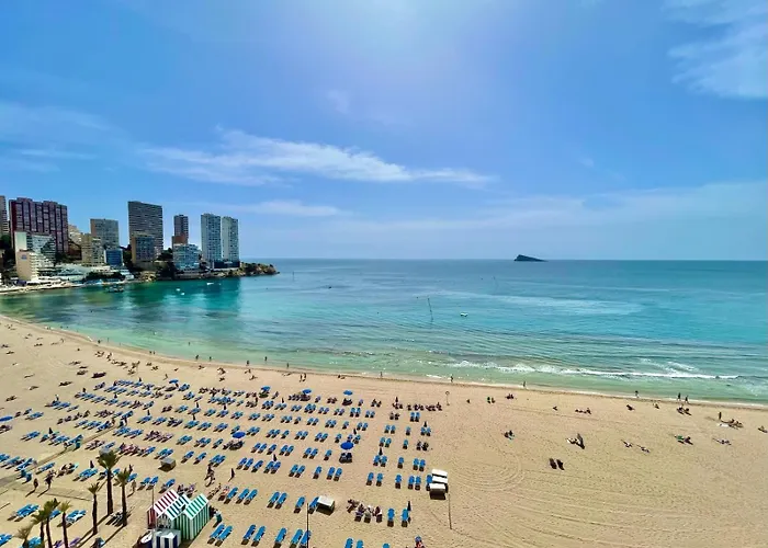 Carolina Seafront Levante Benidorm