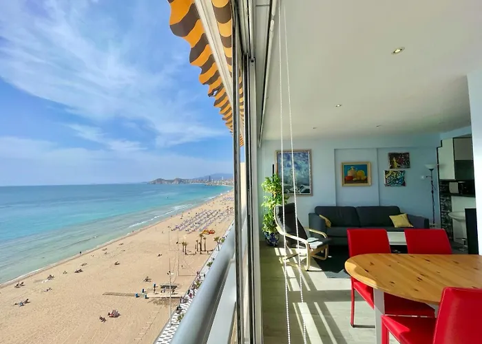 Carolina Seafront Levante Appartamento *