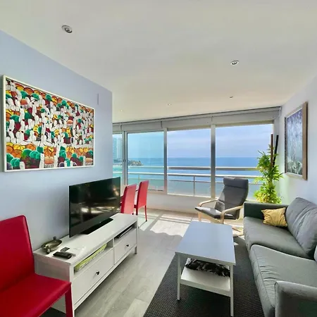 Apartment Carolina Seafront Levante