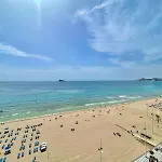 Carolina Seafront Levante דירה