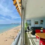 Carolina Seafront Levante דירה *